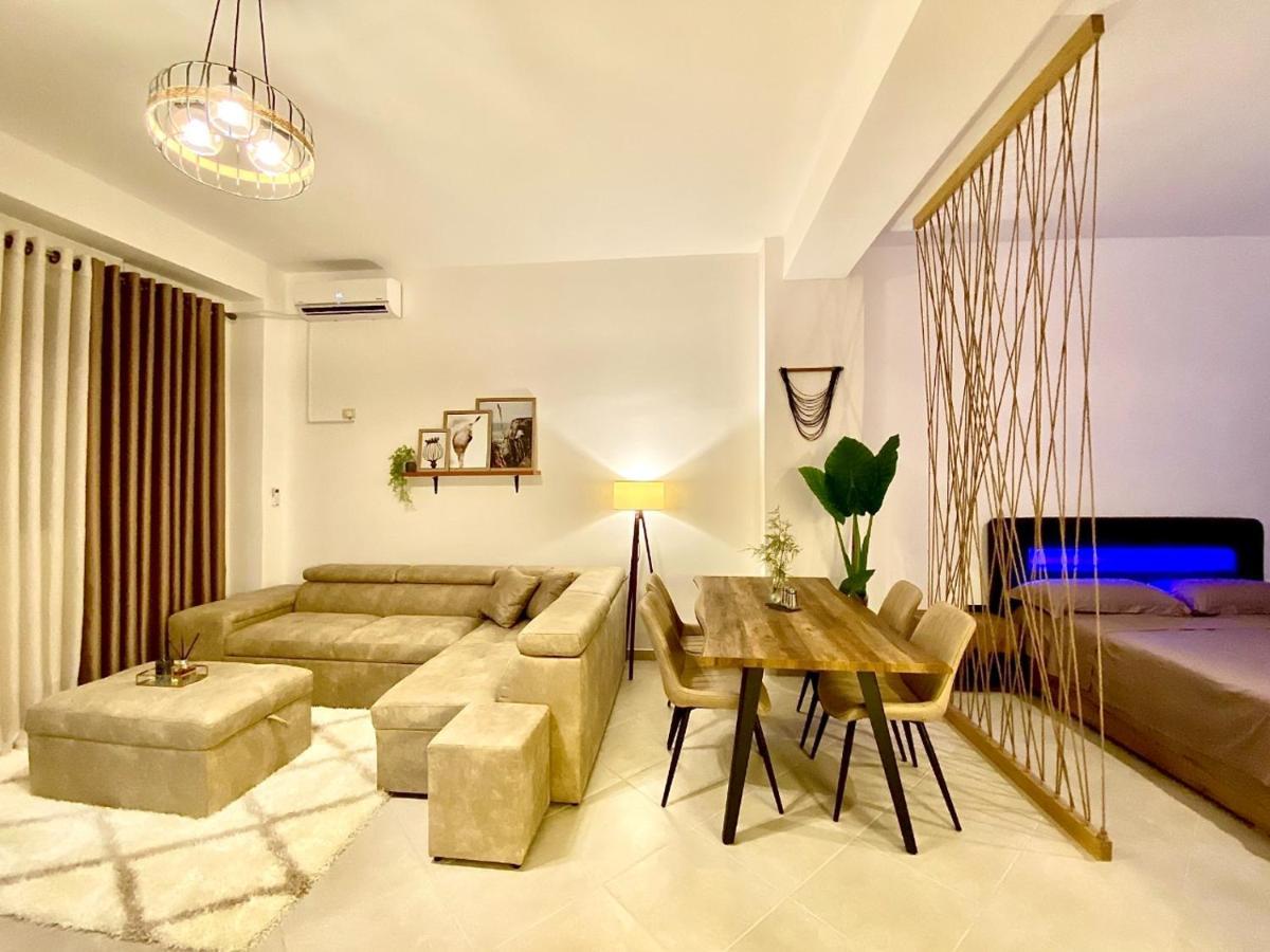 Luxury Apartments In City Center ドゥラス エクステリア 写真