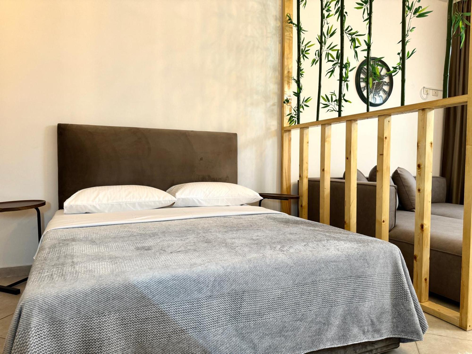Luxury Apartments In City Center ドゥラス エクステリア 写真