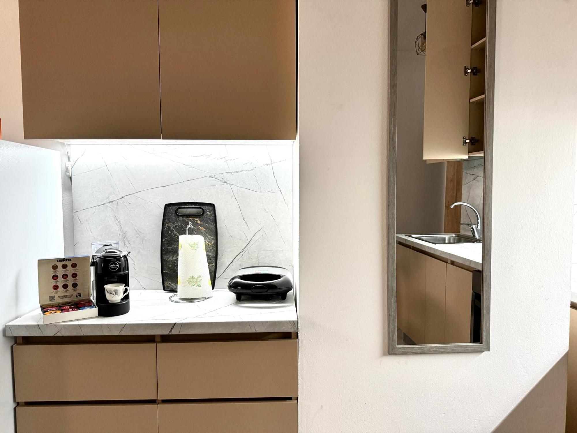 Luxury Apartments In City Center ドゥラス エクステリア 写真
